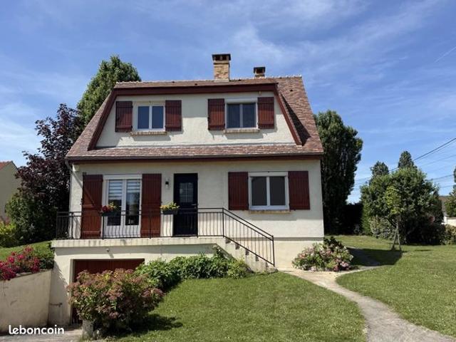 Maison 7 pièces 140 m²