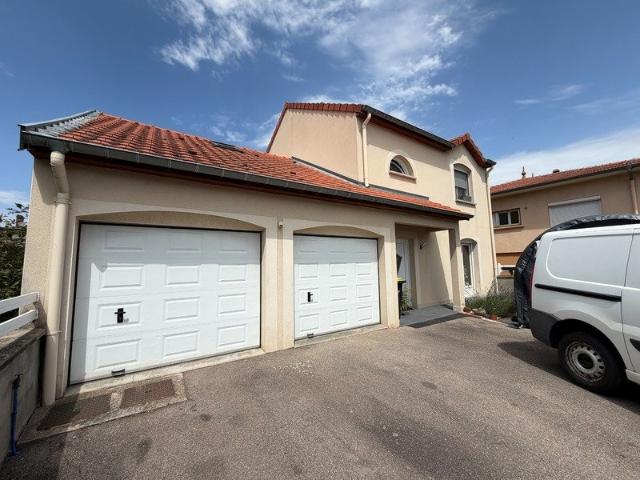 Maison 7 pièces 140 m²