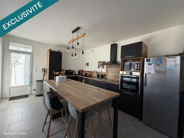 Maison 7 pièces 140 m²