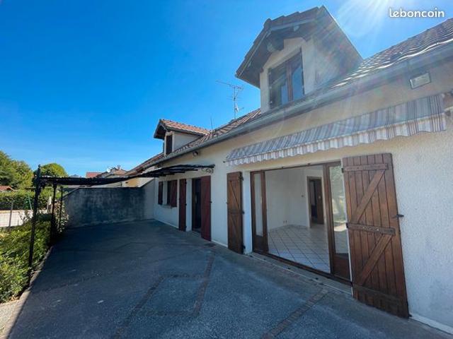 Maison 7 pièces 140 m²