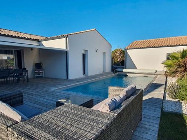 Maison 7 pièces 140 m²