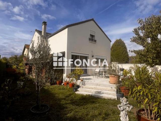 Maison 7 pièces 140 m²