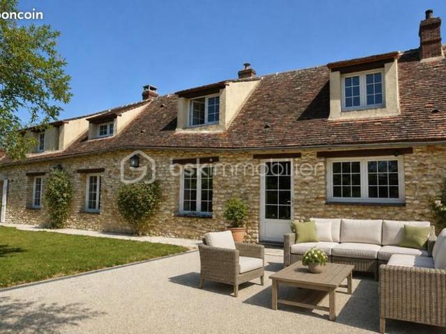 Maison 7 pièces 140 m²