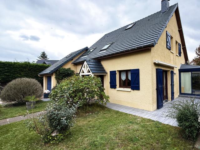 Maison 7 pièces 140 m²