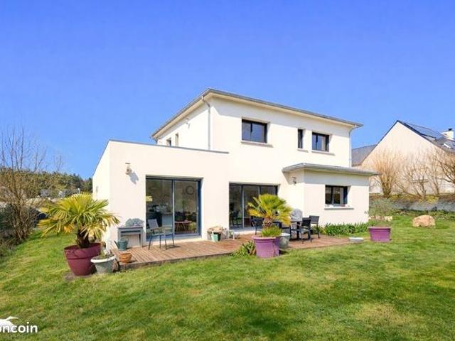Maison 7 pièces 141 m²