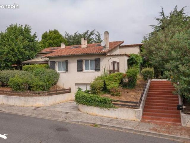 Maison 7 pièces 141 m²