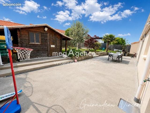 Maison 7 pièces 141 m²