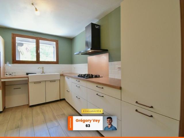 Maison 7 pièces 141 m²