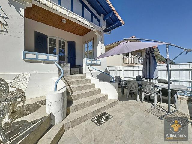 Maison 7 pièces 141 m²