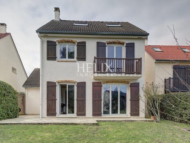 Maison 7 pièces 141 m²