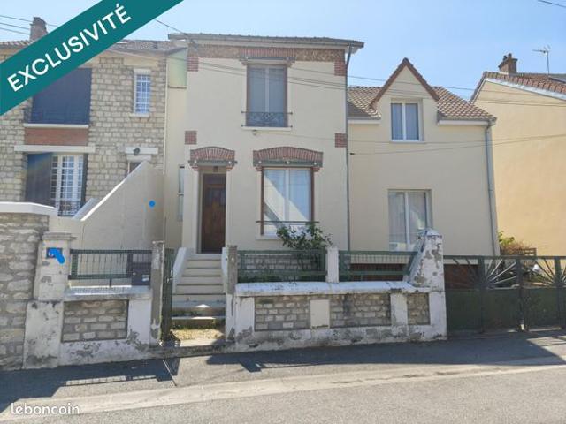 Maison 7 pièces 141 m²