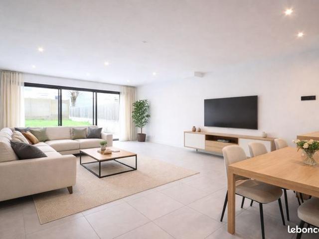 Maison 7 pièces 141 m²