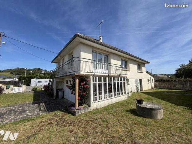 Maison 7 pièces 141 m²