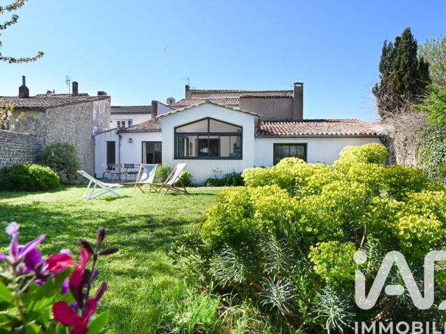 Maison 7 pièces 141 m²