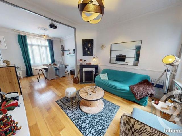 Maison 7 pièces 141 m²