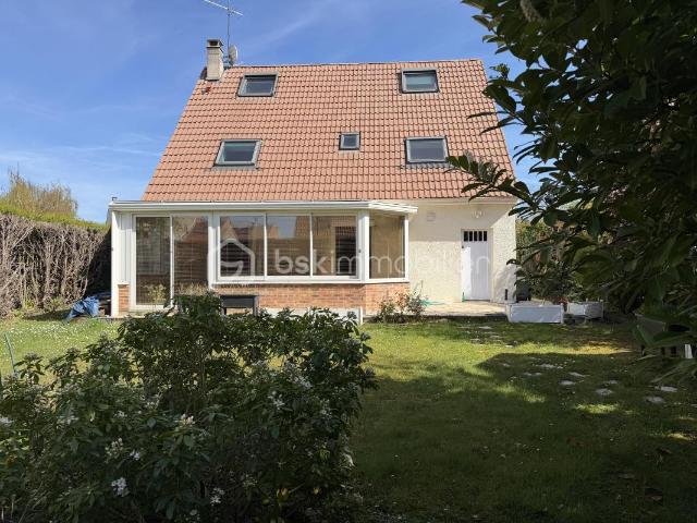 Maison 7 pièces 141 m²