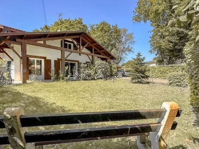 Maison 7 pièces 141 m²