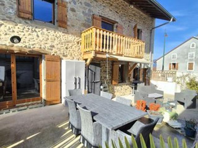 Maison 7 pièces 141 m²