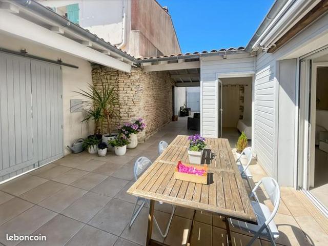 Maison 5 pièces 141 m²