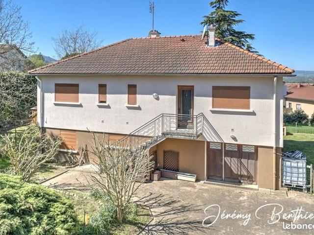 Maison 7 pièces 141 m²