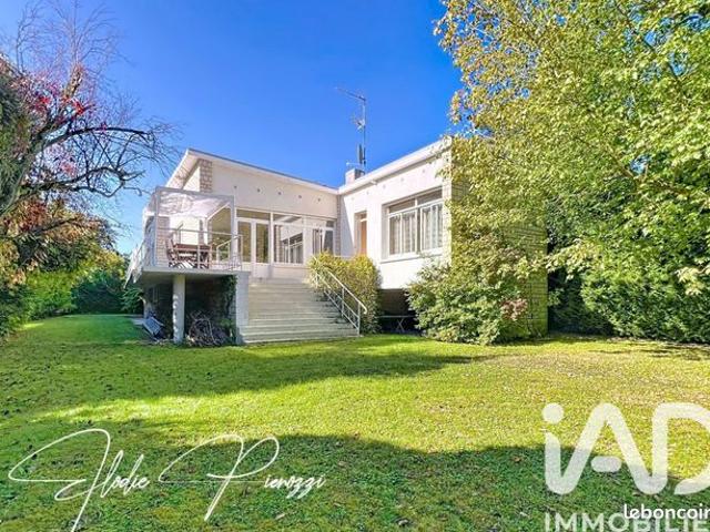 Maison 7 pièces 141 m²