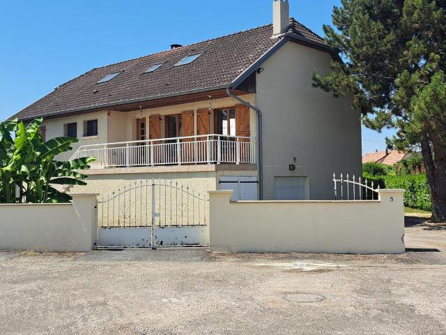Maison 7 pièces 141 m²
