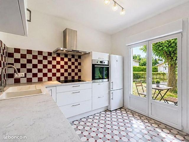 Maison 7 pièces 142 m²