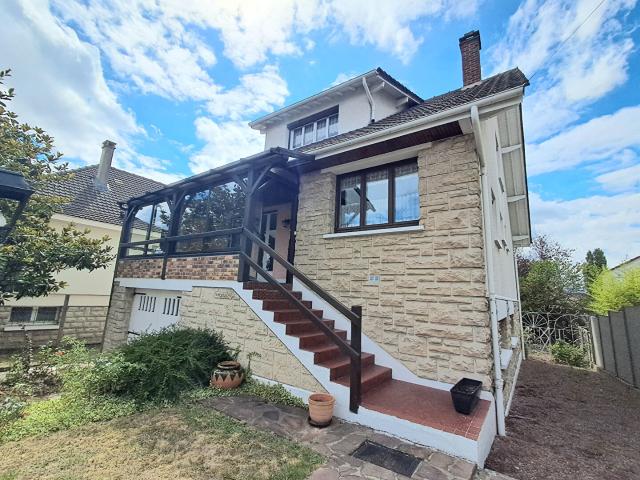 Maison 7 pièces 142 m²