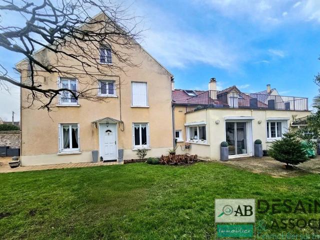 Maison 7 pièces 142 m²