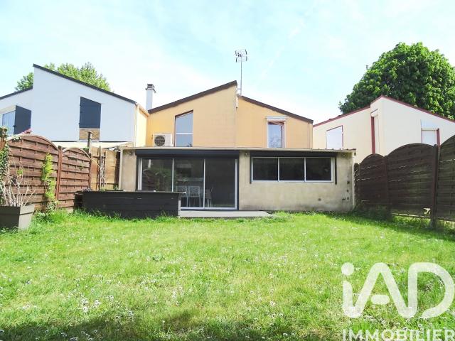 Maison 7 pièces 142 m²