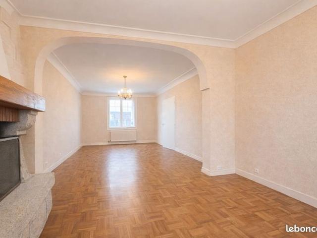 Maison 7 pièces 142 m²