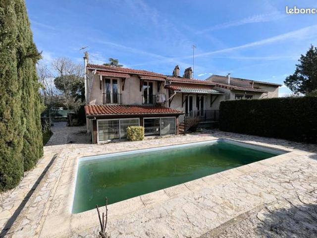 Maison 7 pièces 142 m²