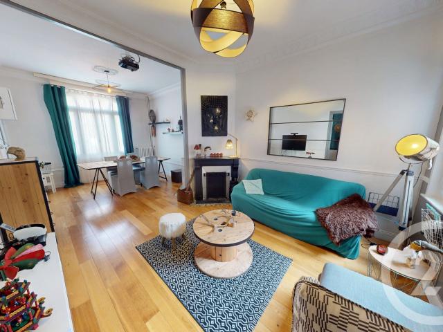 Maison 7 pièces 142 m²