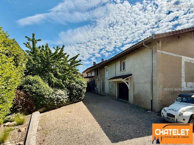 Maison 7 pièces 142 m²