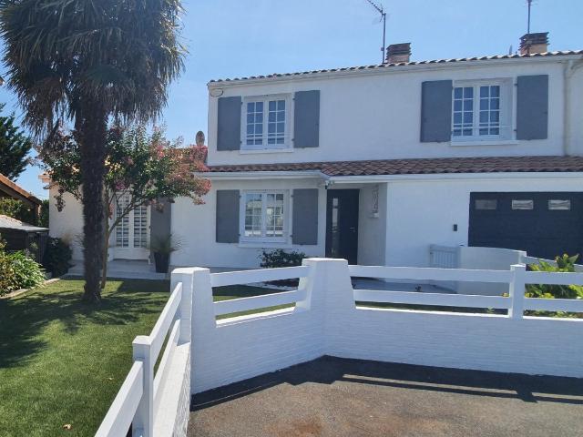 Maison 7 pièces 142 m²