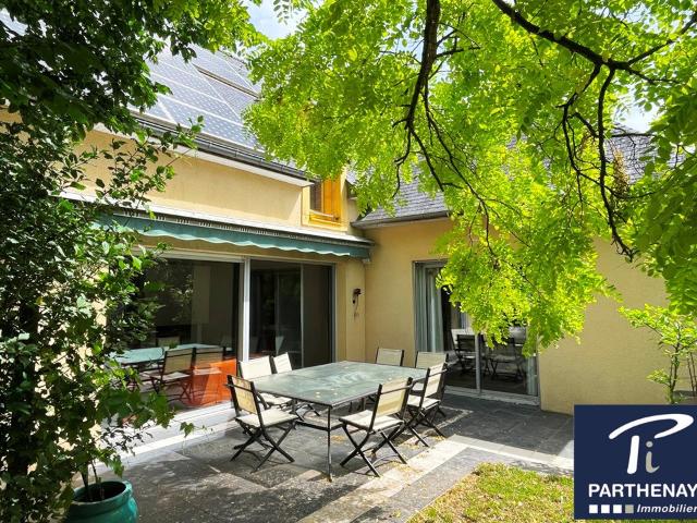 Maison 7 pièces 142 m²