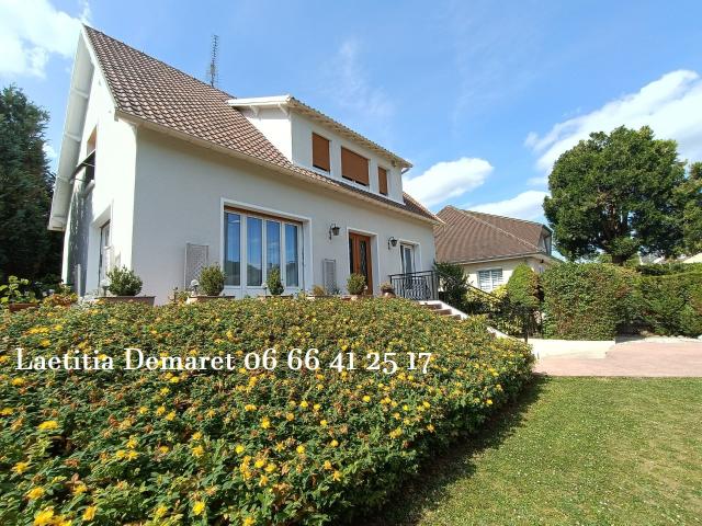 Maison 7 pièces 142 m²