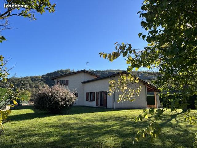 Maison 7 pièces 142 m²
