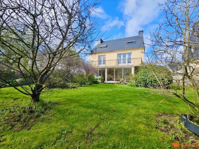 Maison 7 pièces 142 m²
