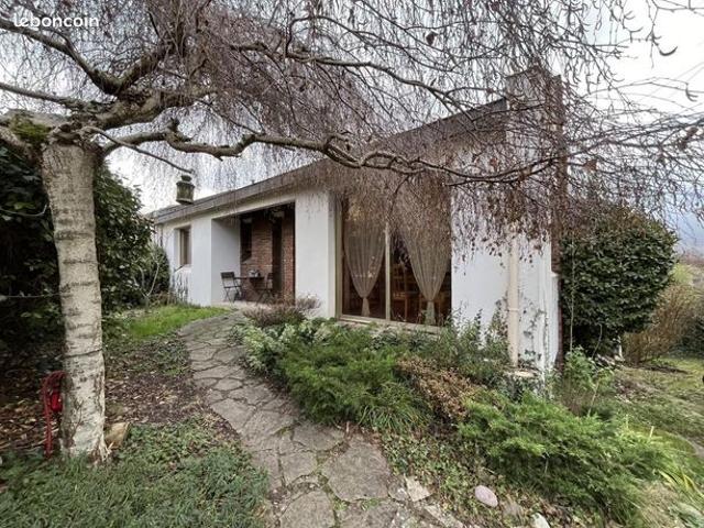 Maison 7 pièces 142 m²