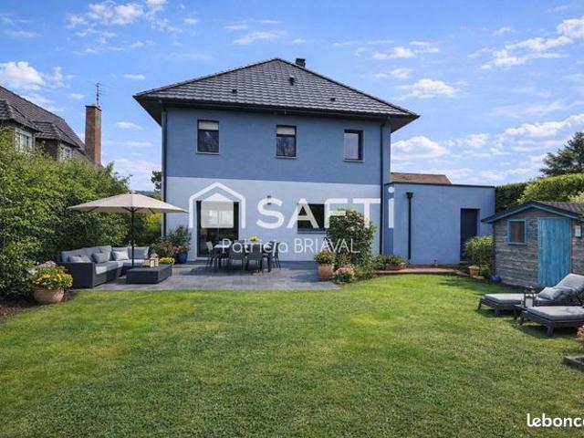 Maison 7 pièces 142 m²