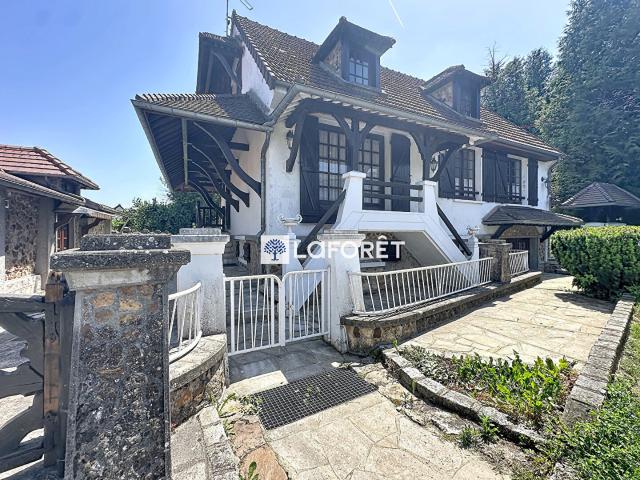 Maison 7 pièces 142 m²