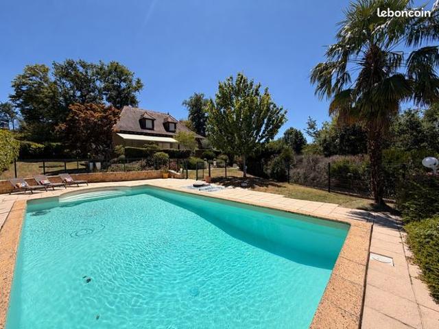 Maison 7 pièces 142 m²