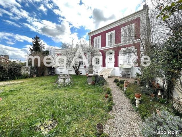 Maison 7 pièces 142 m²