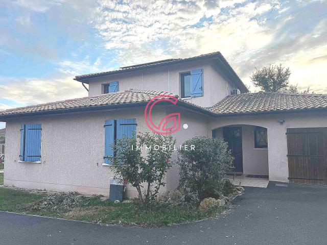Maison 7 pièces 142 m²