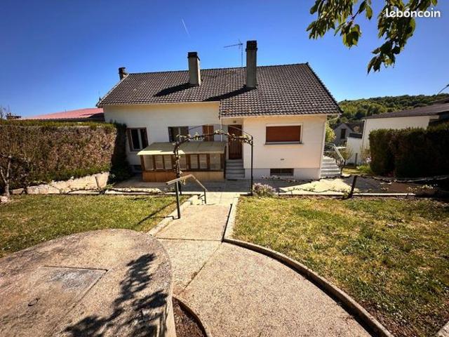 Maison 7 pièces 142 m²