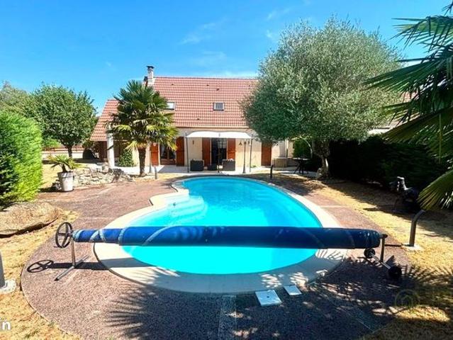 Maison 7 pièces 142 m²