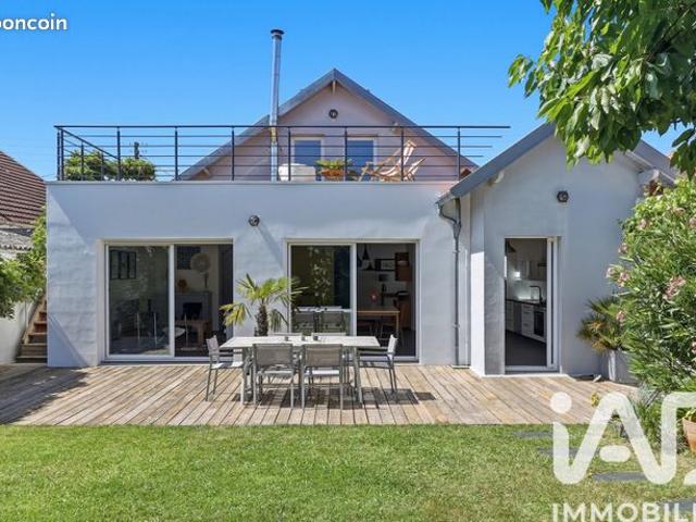 Maison 7 pièces 142 m²