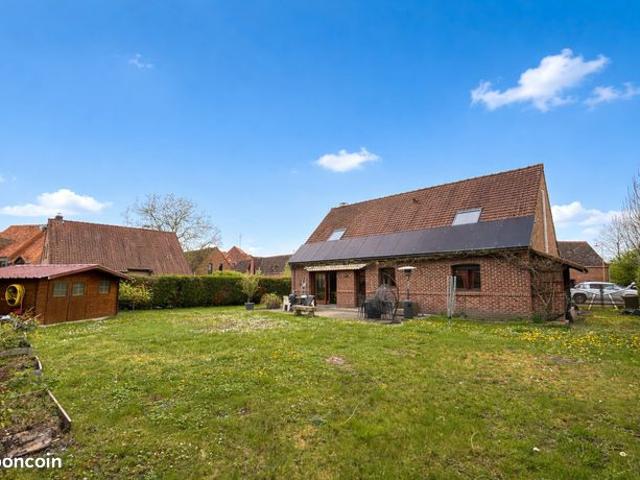Maison 7 pièces 143 m²