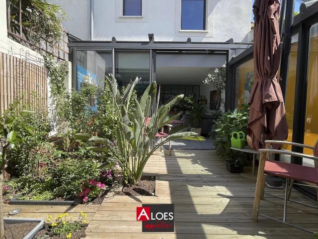 Maison 7 pièces 143 m²
